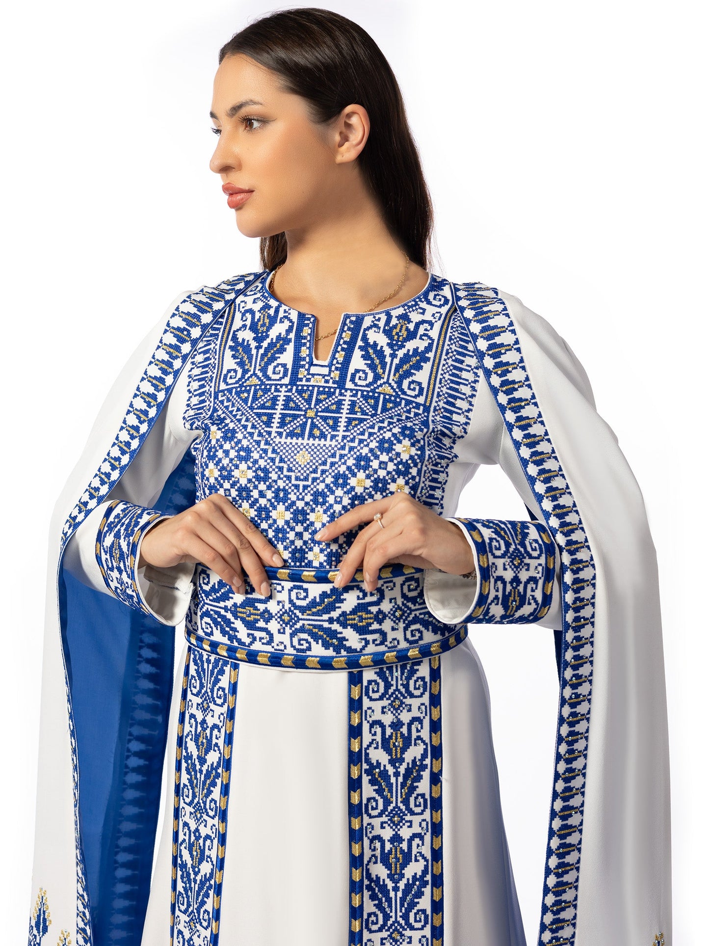 Embroidered thob