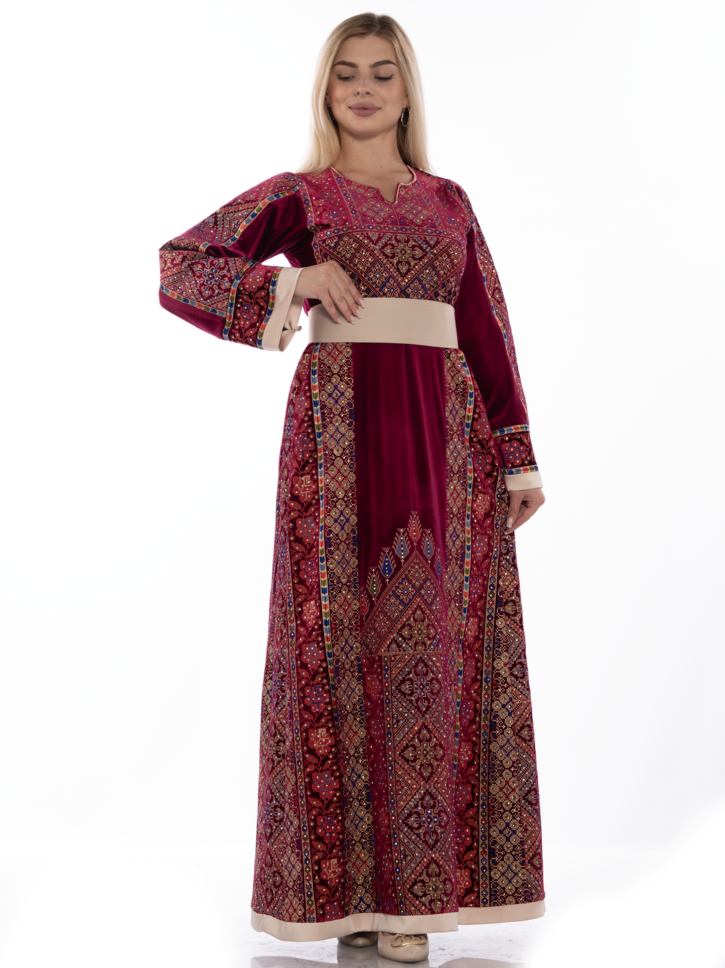 Embroidered thob
