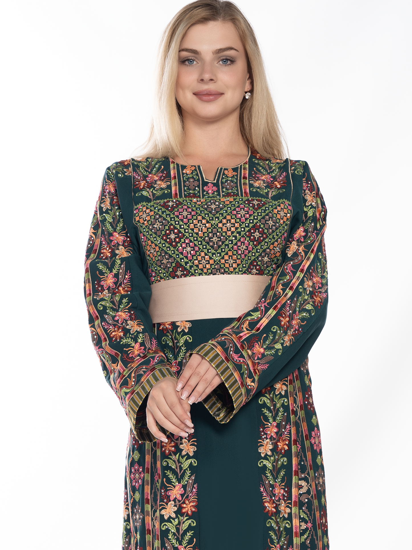 Embroidered thob