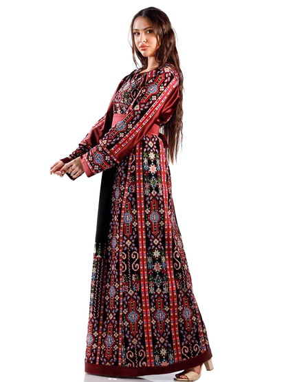 Embroidered thob