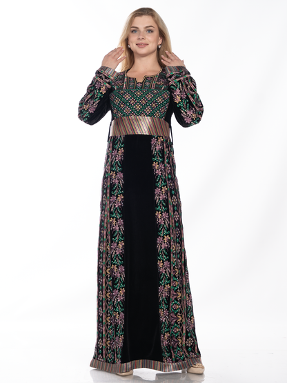 Embroidered thob