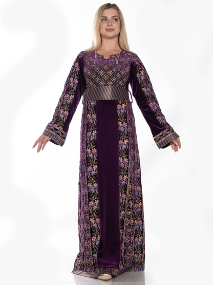 Embroidered thob