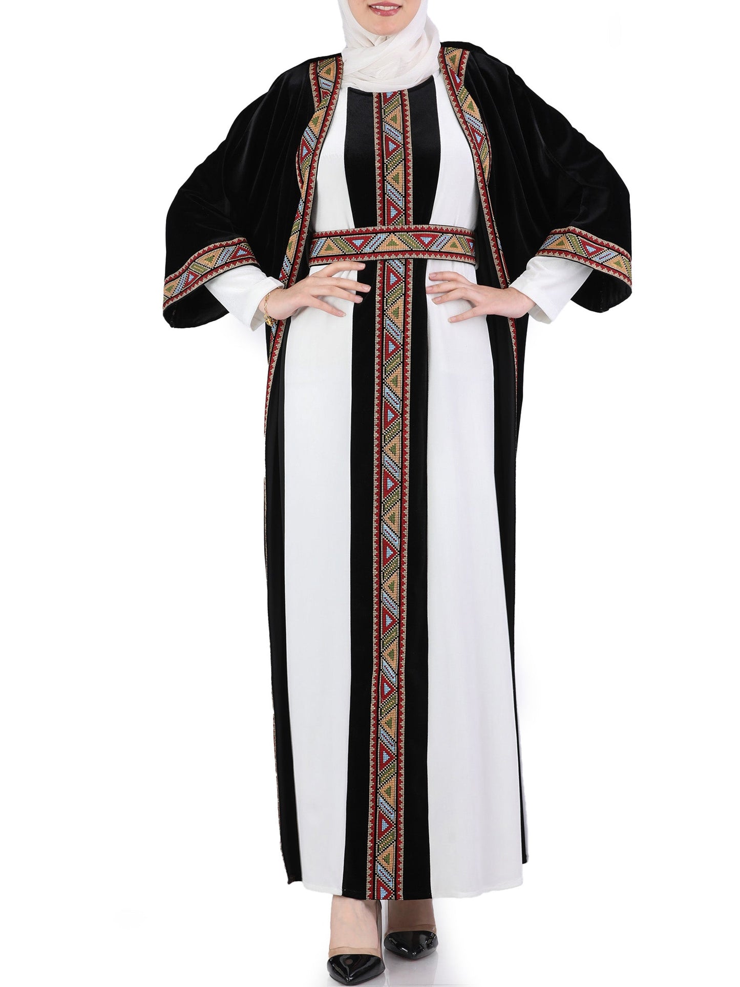 Embroidered bisht