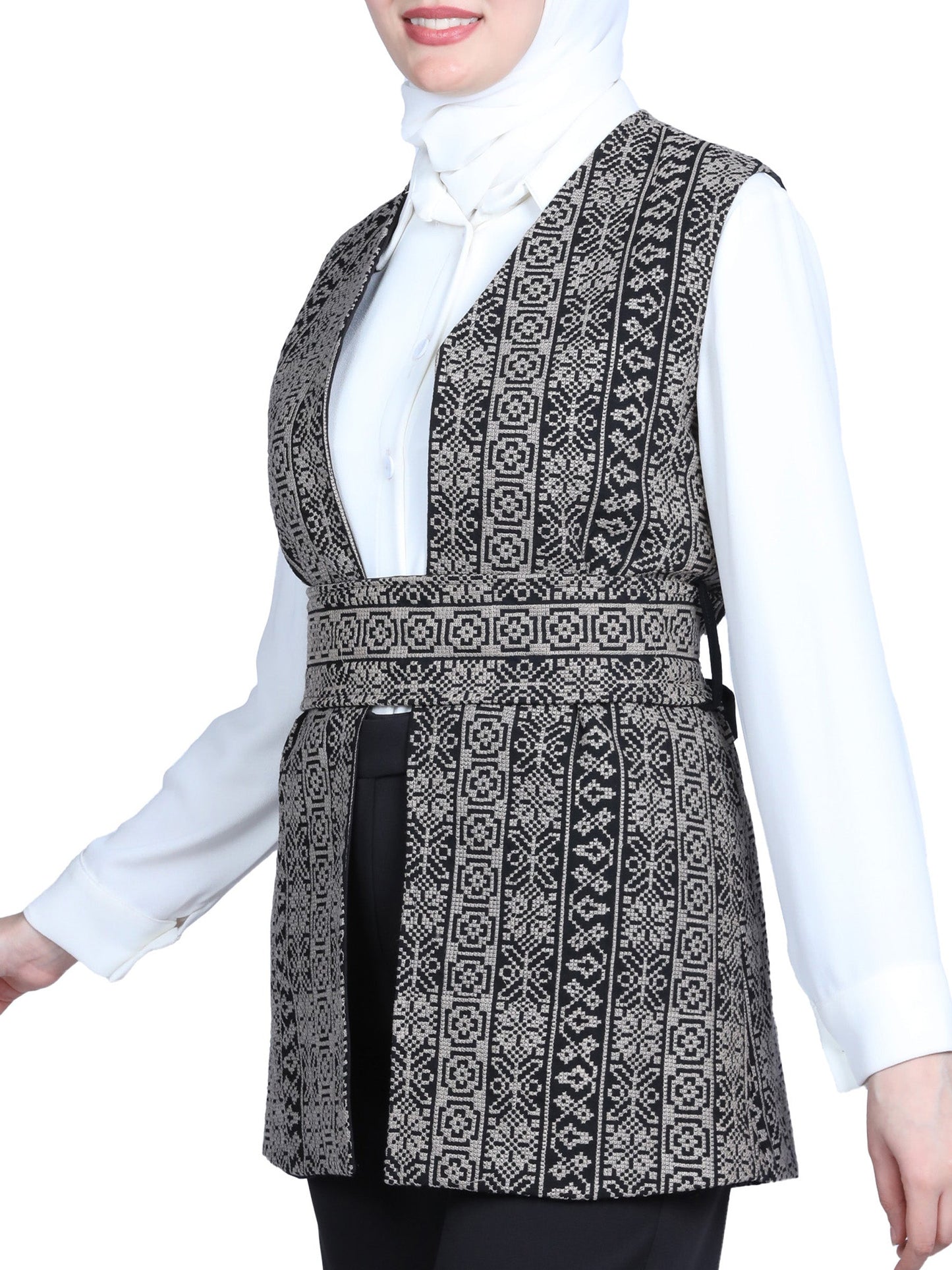 Vest embroidered