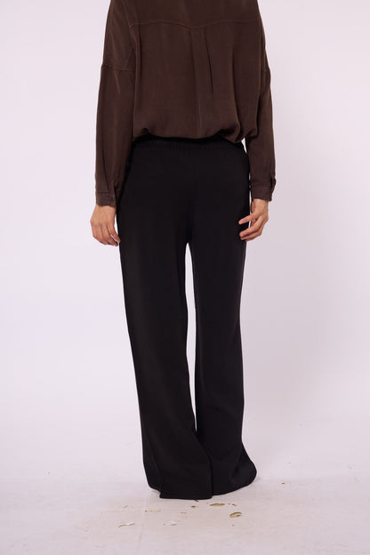 Relaxed Fit Tencel Fabric Trousers with Elastic Waist