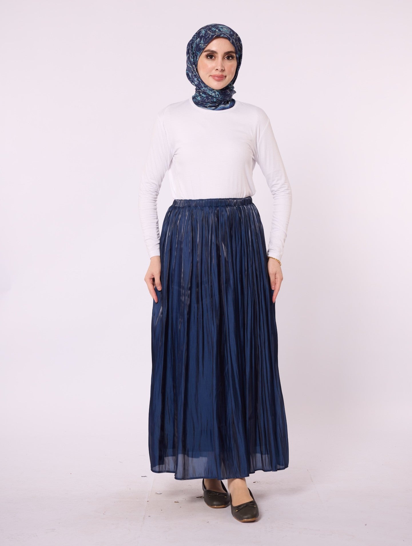 Elastic Waist Pleated Satin Skirt