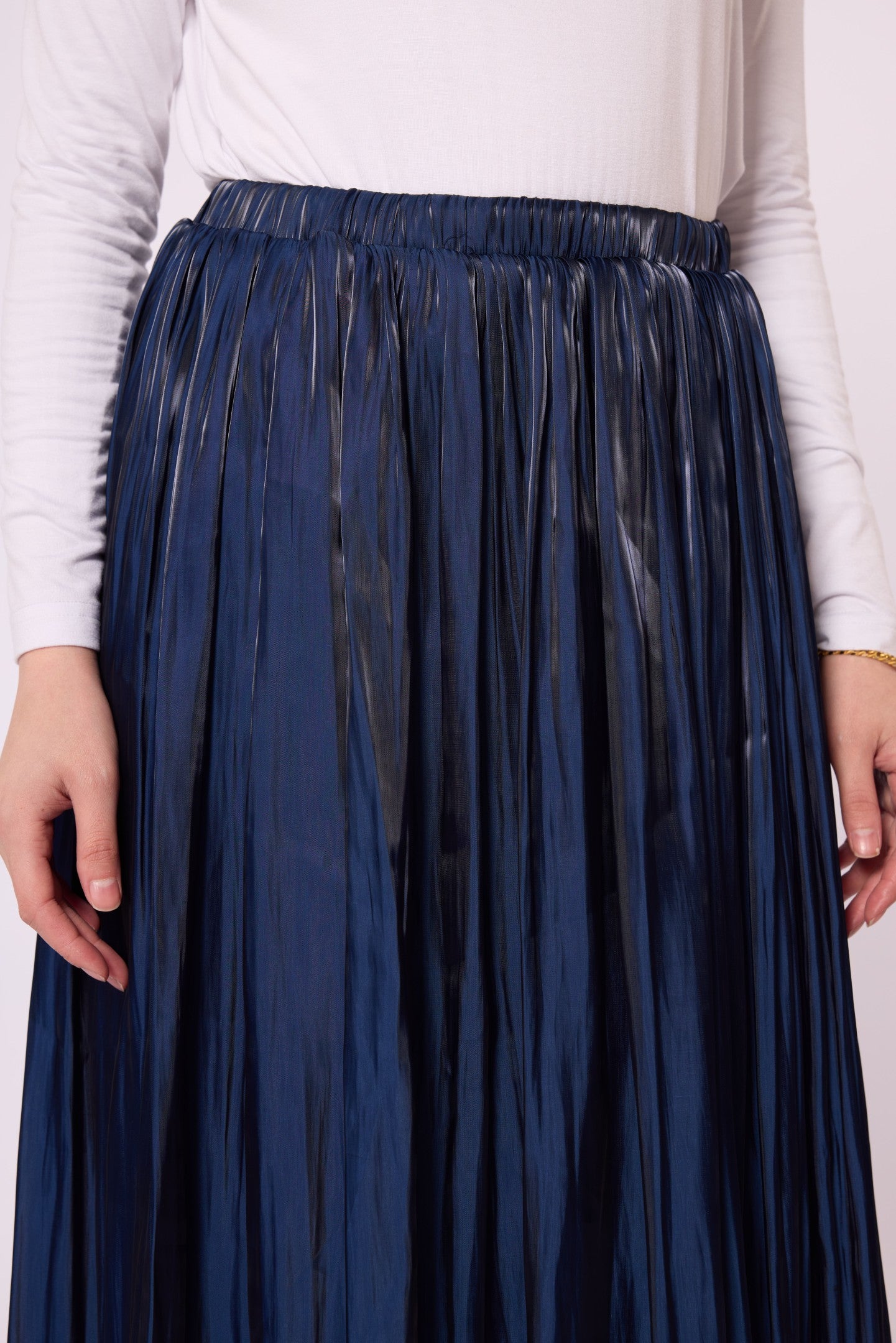 Elastic Waist Pleated Satin Skirt