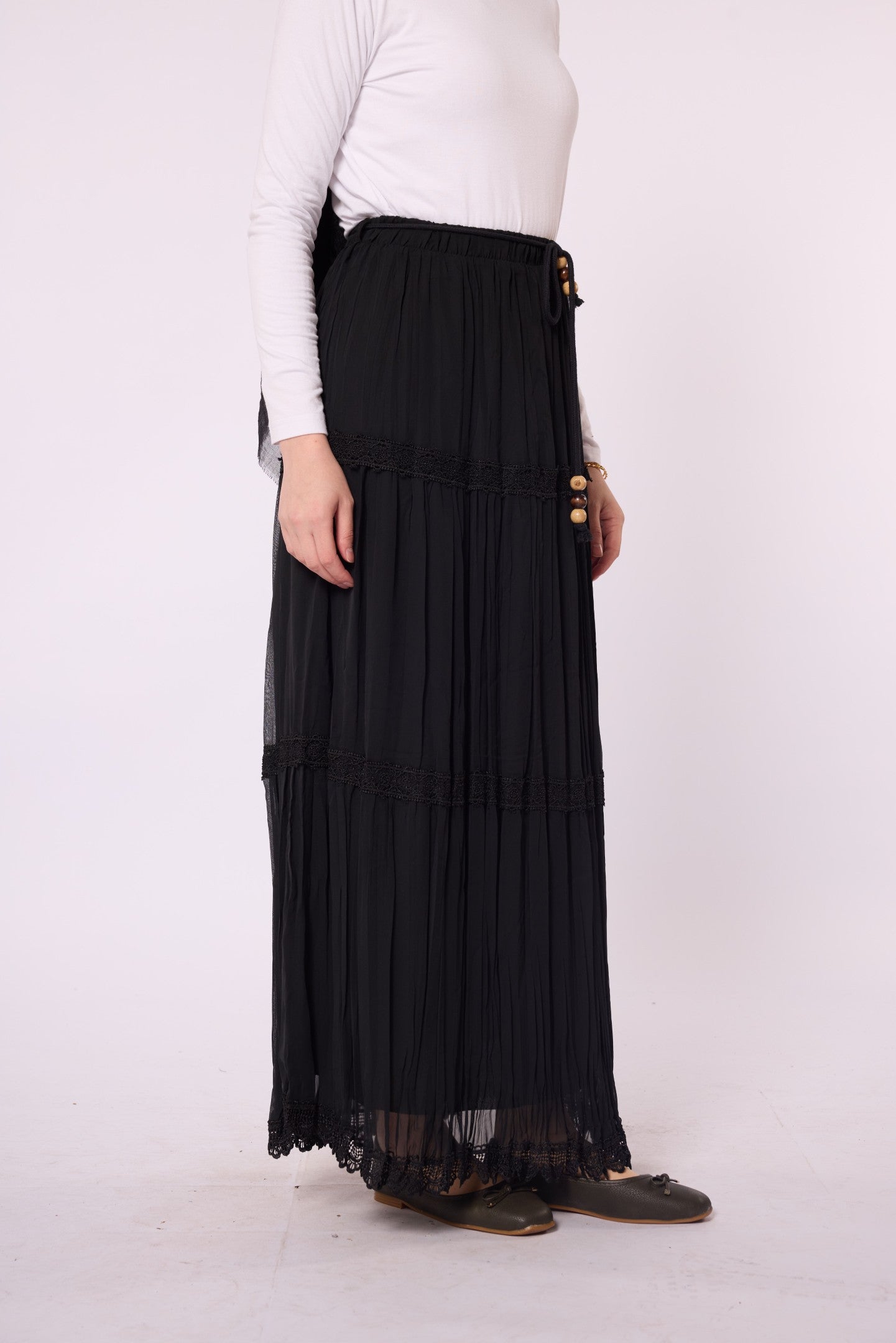 Pleated Chiffon Skirt with Lace Embroidery Detail
