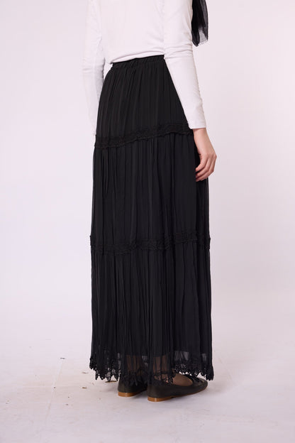 Pleated Chiffon Skirt with Lace Embroidery Detail