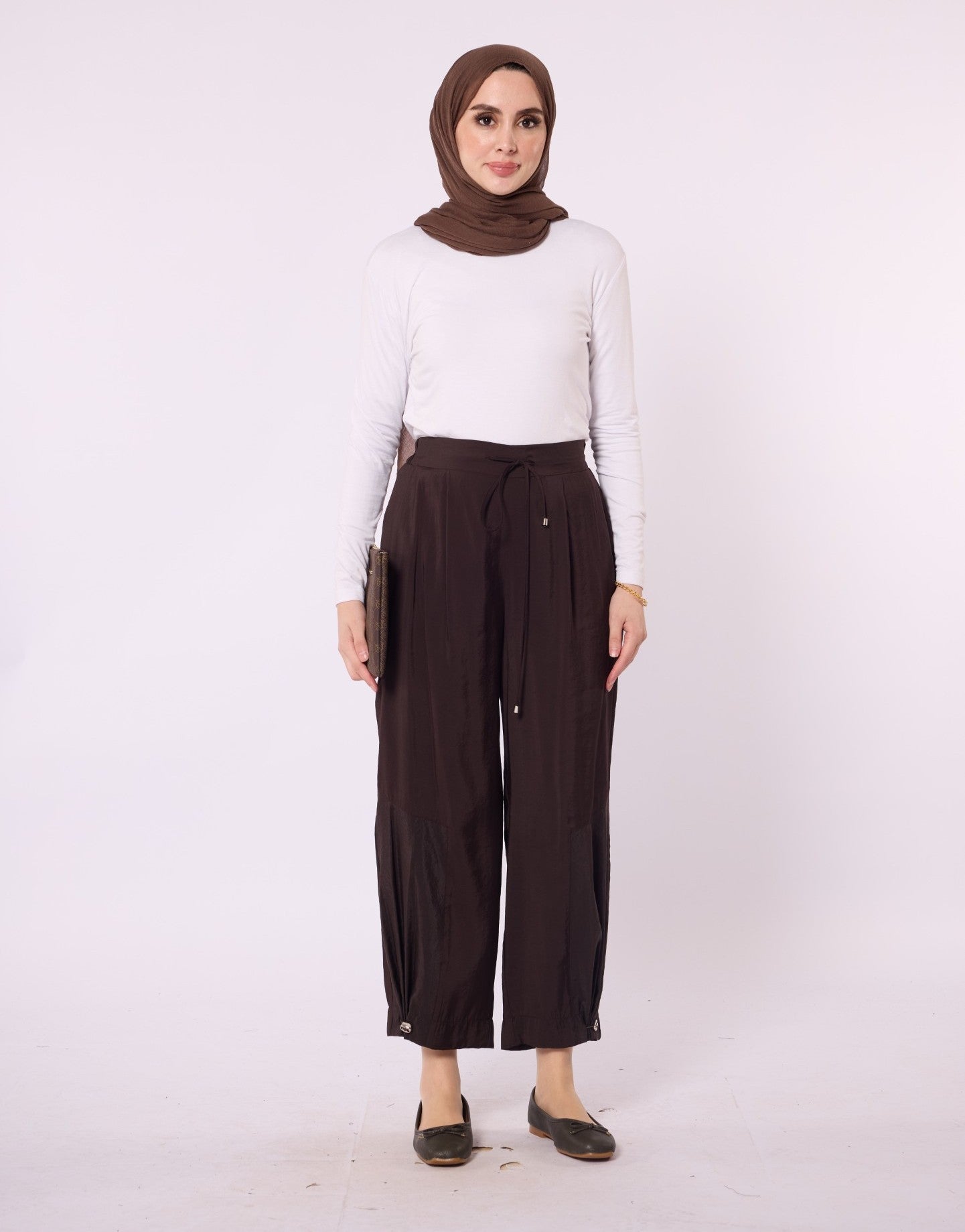 Relaxed Fit Trousers with Pleat Detail