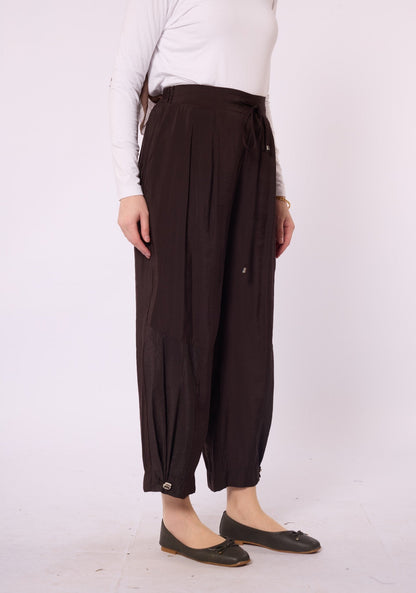 Relaxed Fit Trousers with Pleat Detail