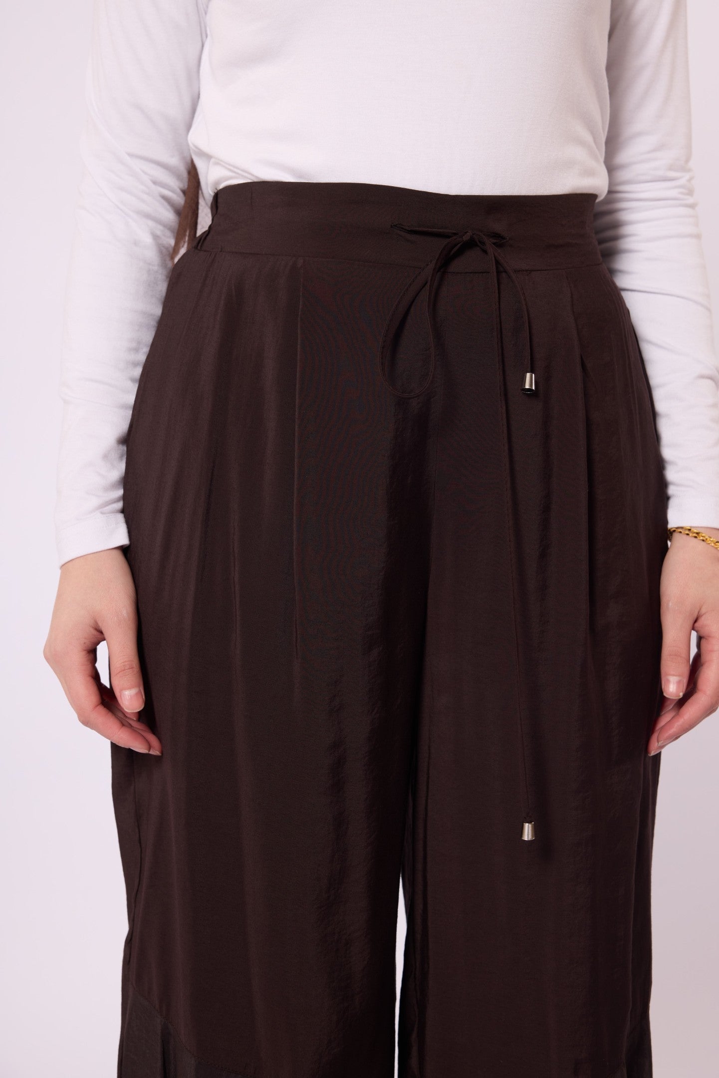 Relaxed Fit Trousers with Pleat Detail