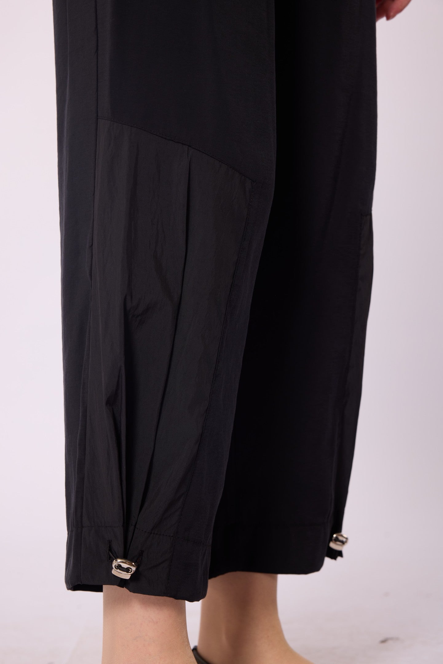 Relaxed Fit Trousers with Pleat Detail