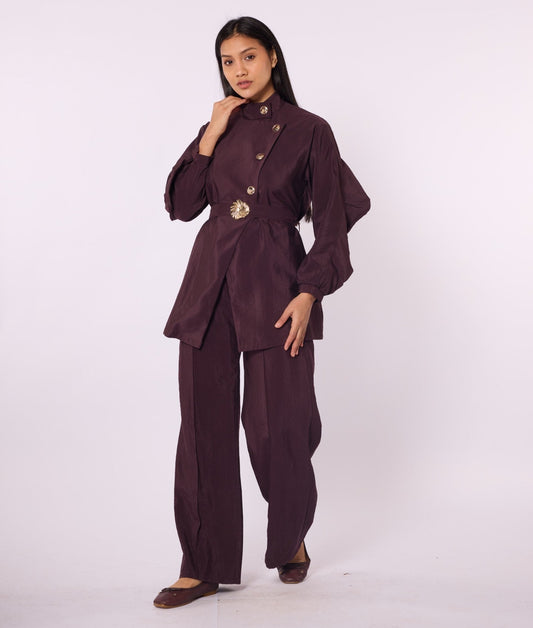 Mandarin Collar Set with Gold Button and Belt Details