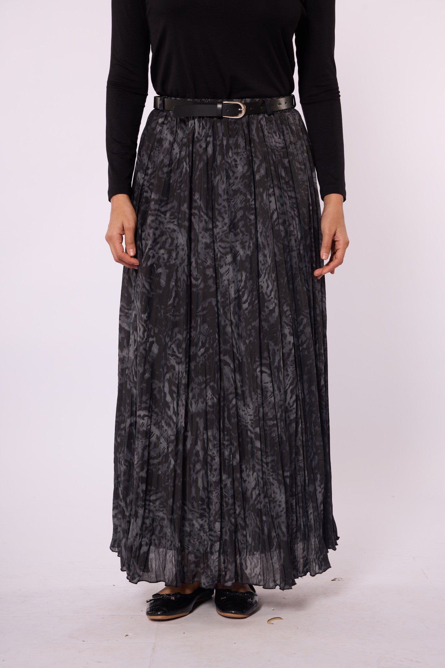 Leopard Patterned Chiffon Skirt with Pleat Detail