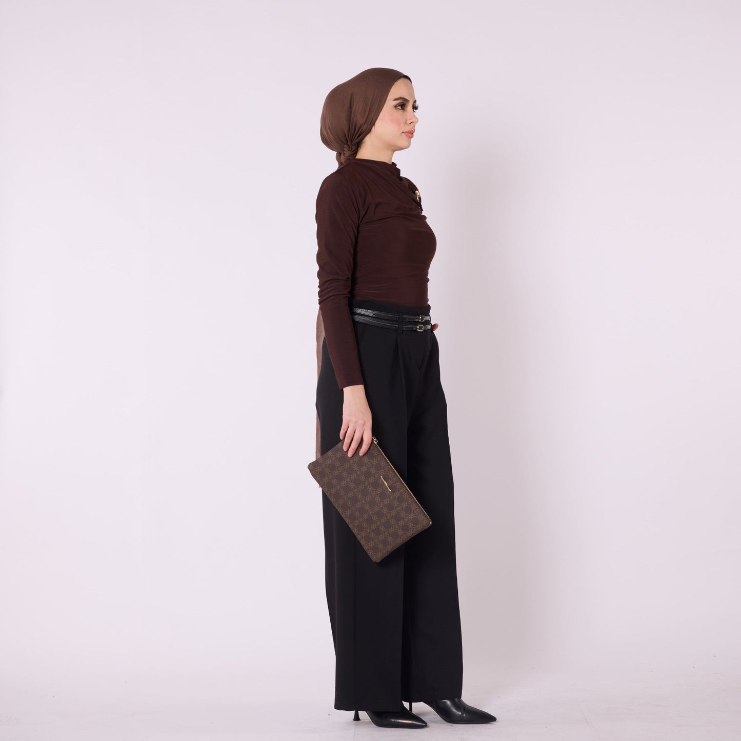 Pleated Wide Leg Trousers With Double Belt Accent