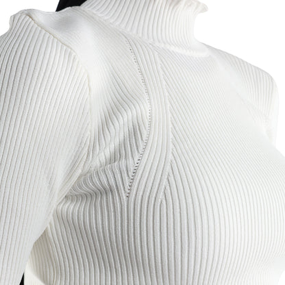 Long-Sleeved Ribbed Knit Body