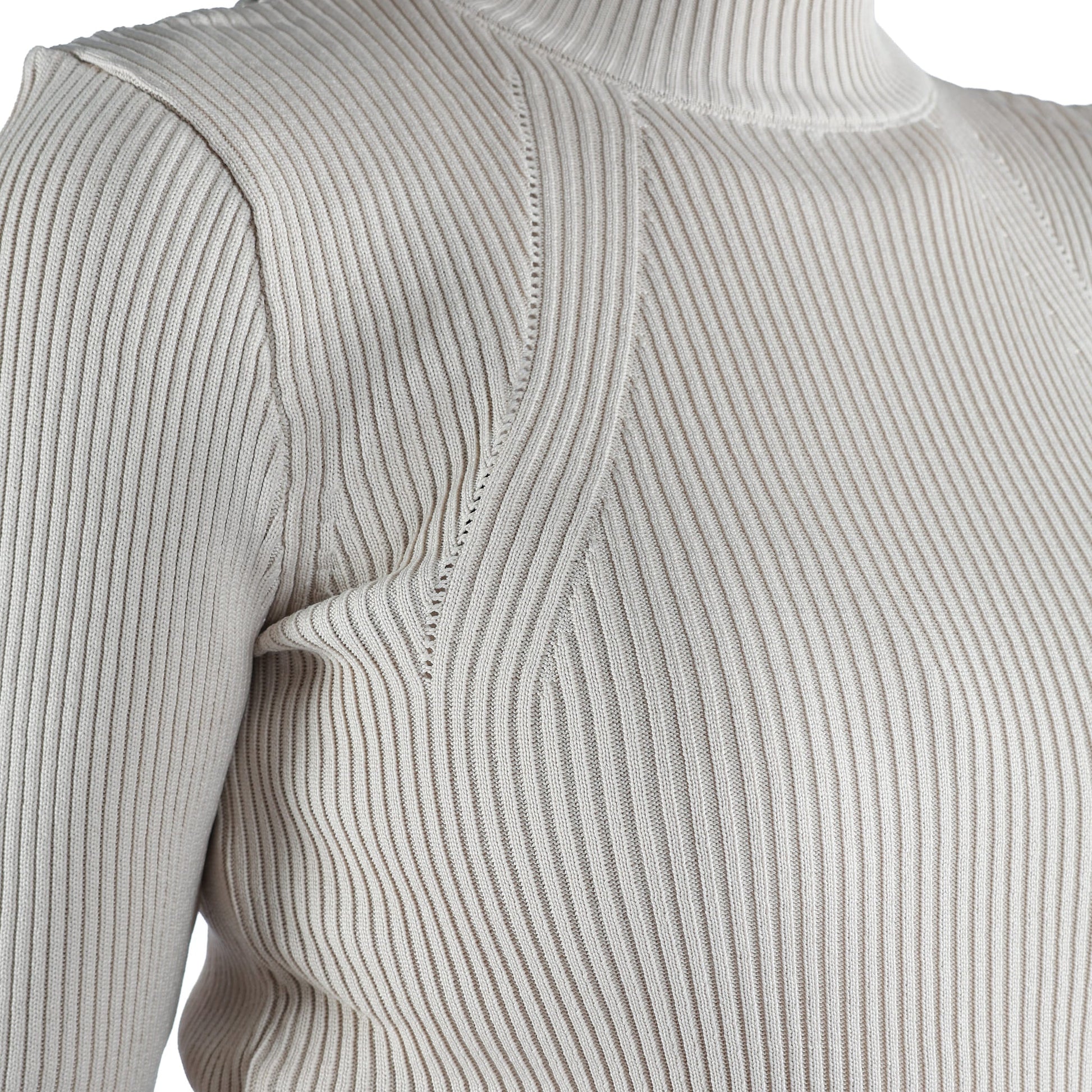 Long-Sleeved Ribbed Knit Body