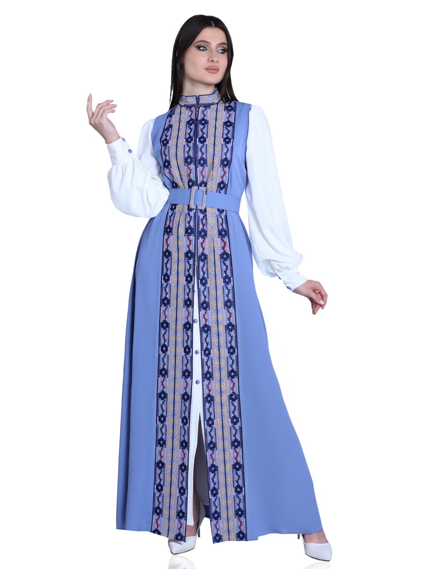 Embroidered bisht