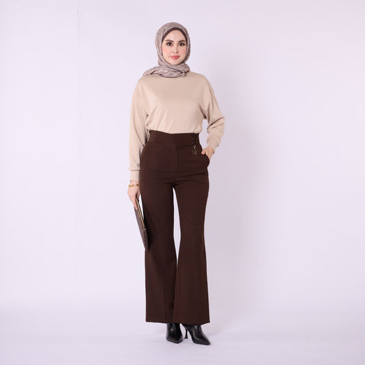 Wide Leg Pants With Accessory Detail