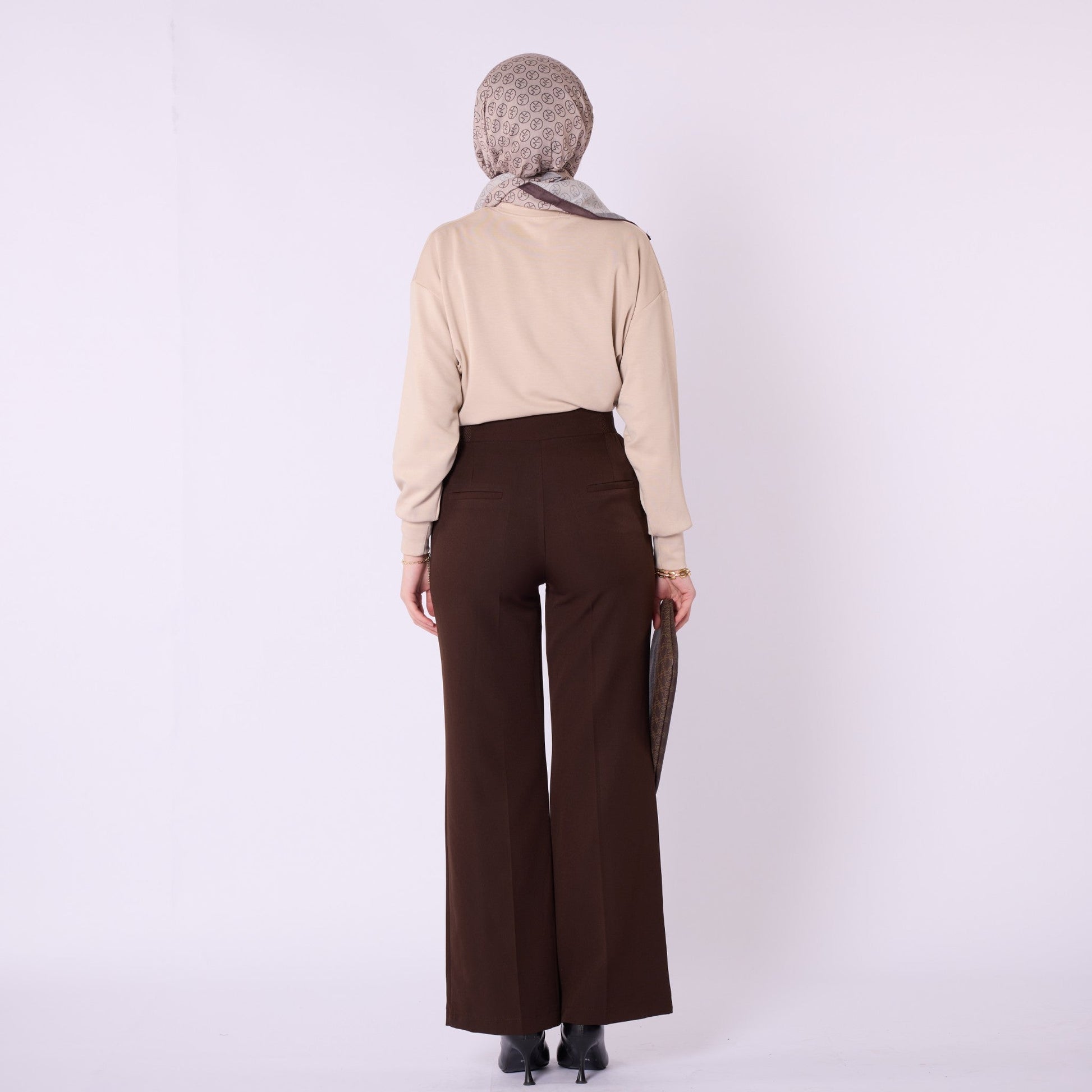 Wide Leg Pants With Accessory Detail