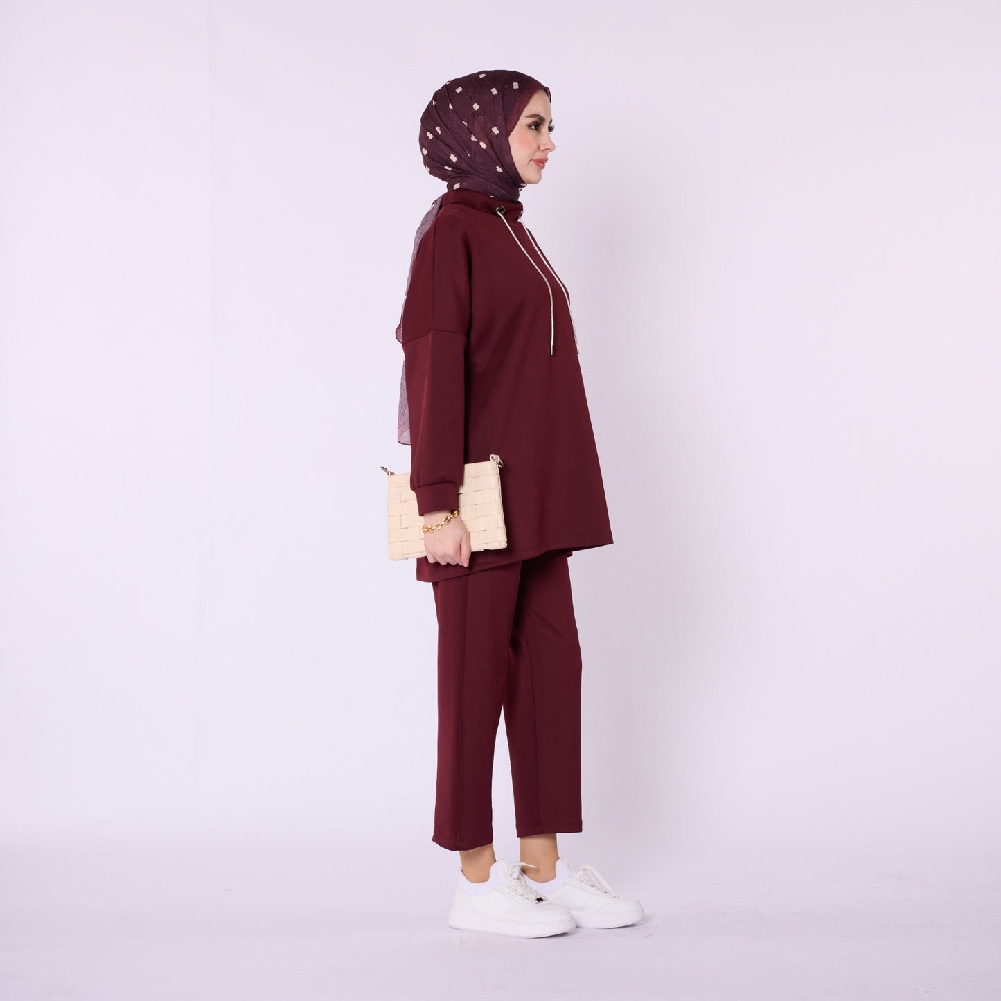 Low Collar Judge Collar Trouser Suit