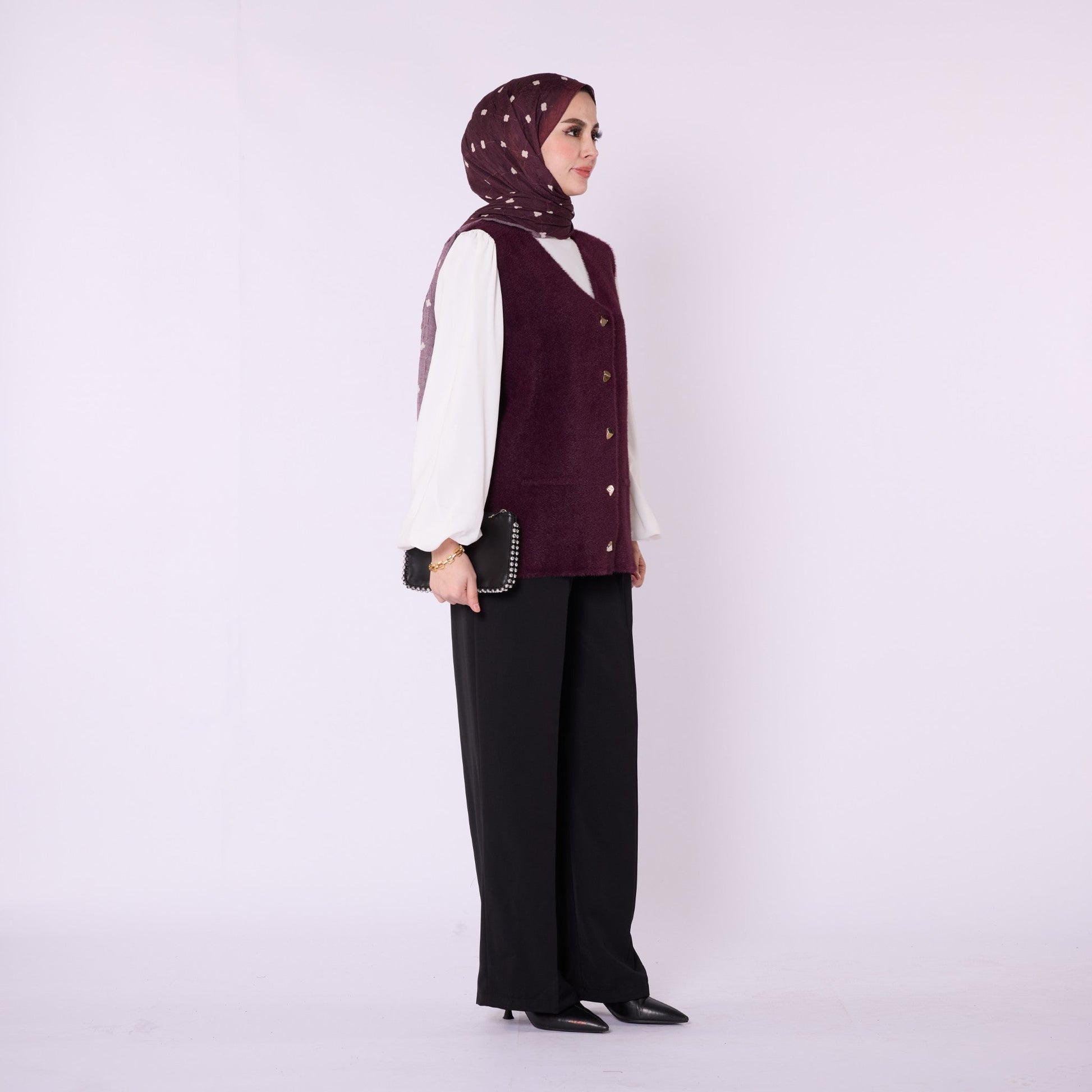 Gold Button Detailed Knitted Waistcoat