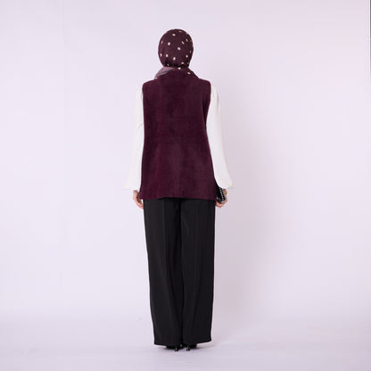 Gold Button Detailed Knitted Waistcoat
