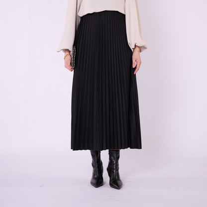Elastic Waist Pleated Midi Skirt