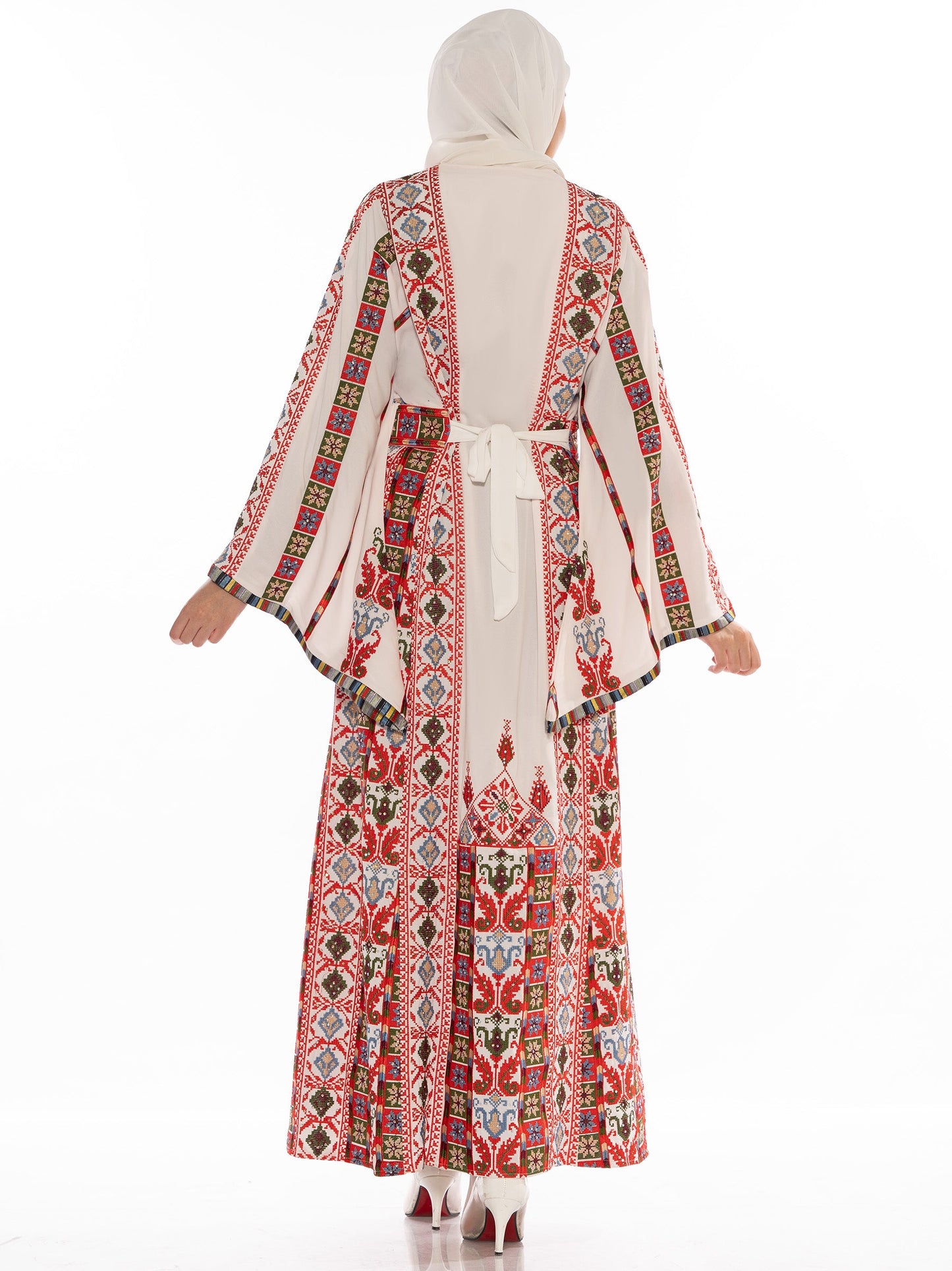 Embroidered thob