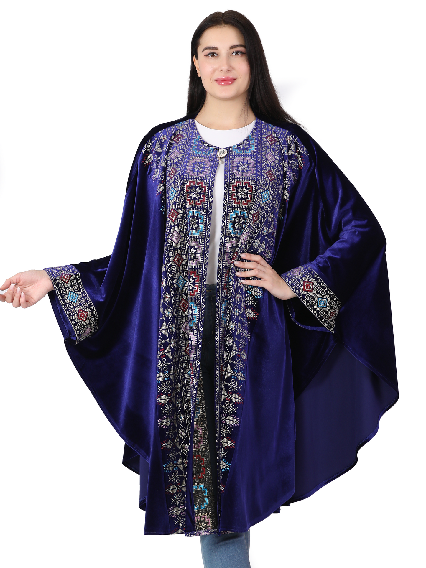 Embroidered bisht