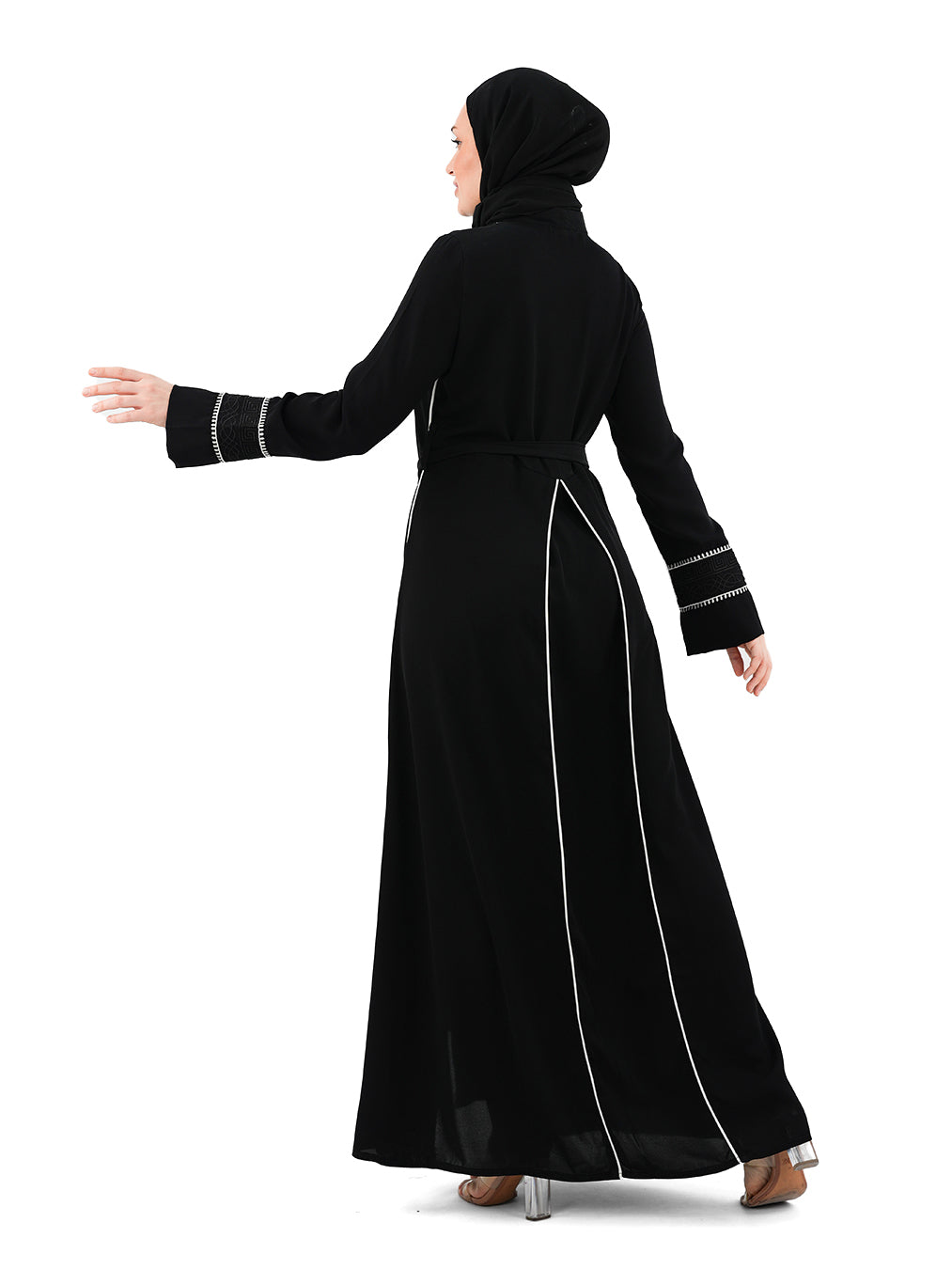 Women's abaya