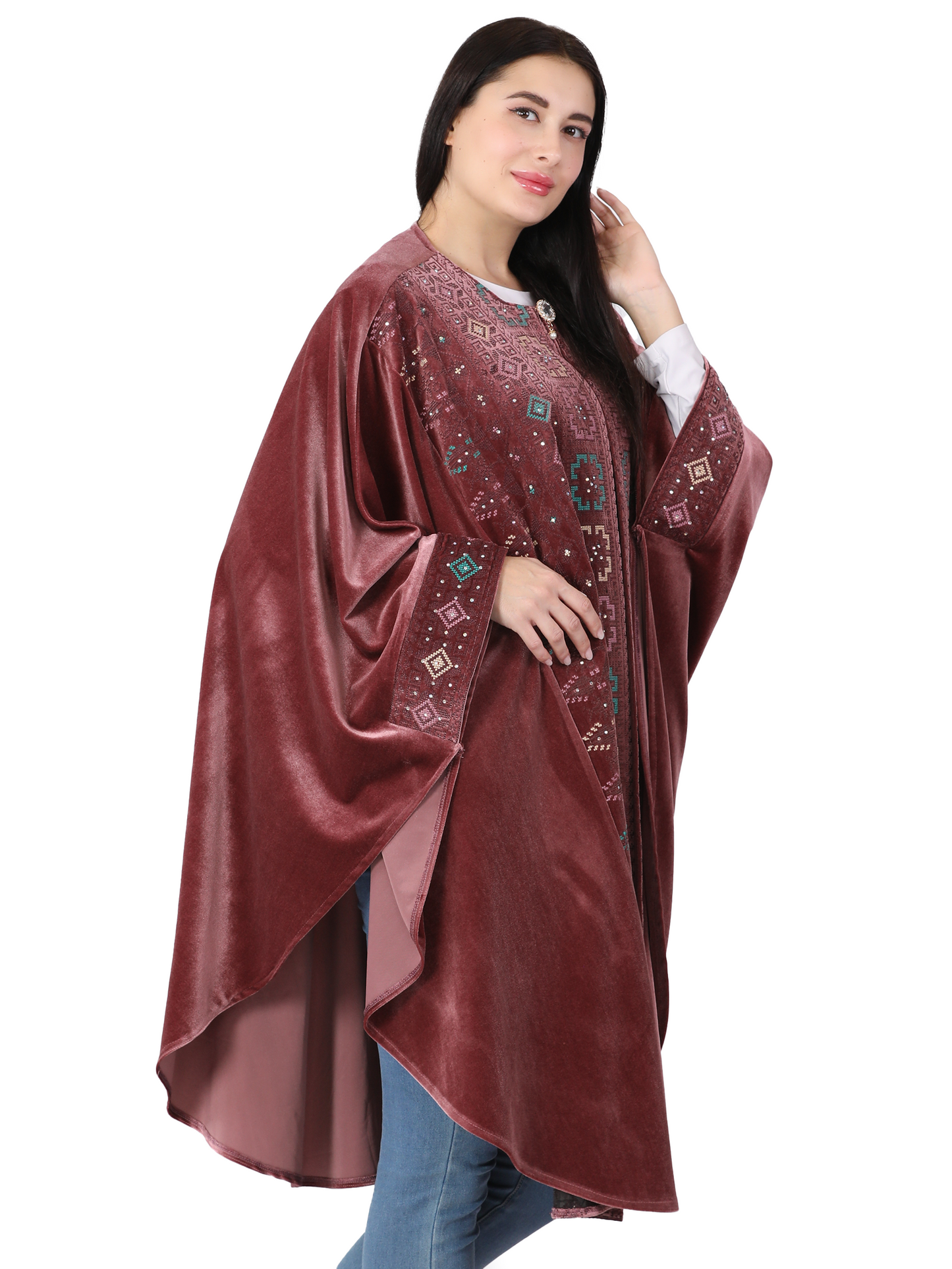 Embroidered bisht