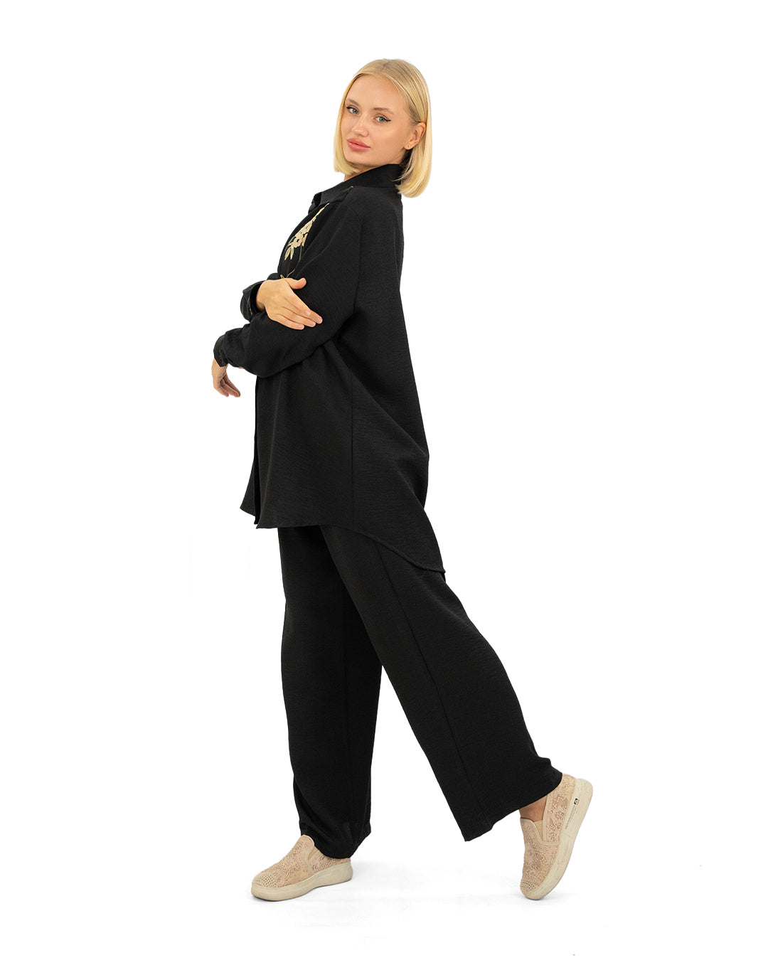 Two-piece set