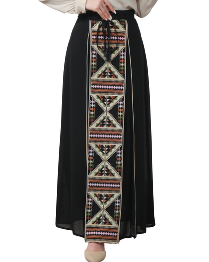 Embroidered skirt