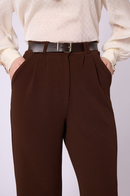 Textured Pleat Detail Belt Accent Trousers