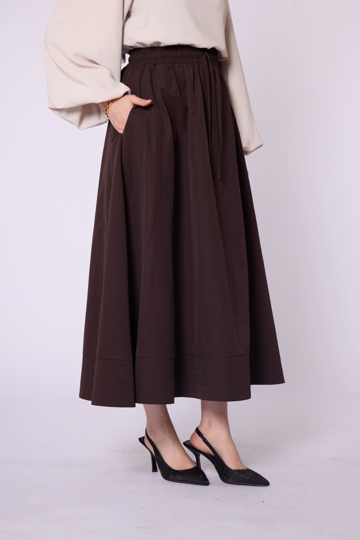 Stitch Detail Elastic Waist Flared Skirt
