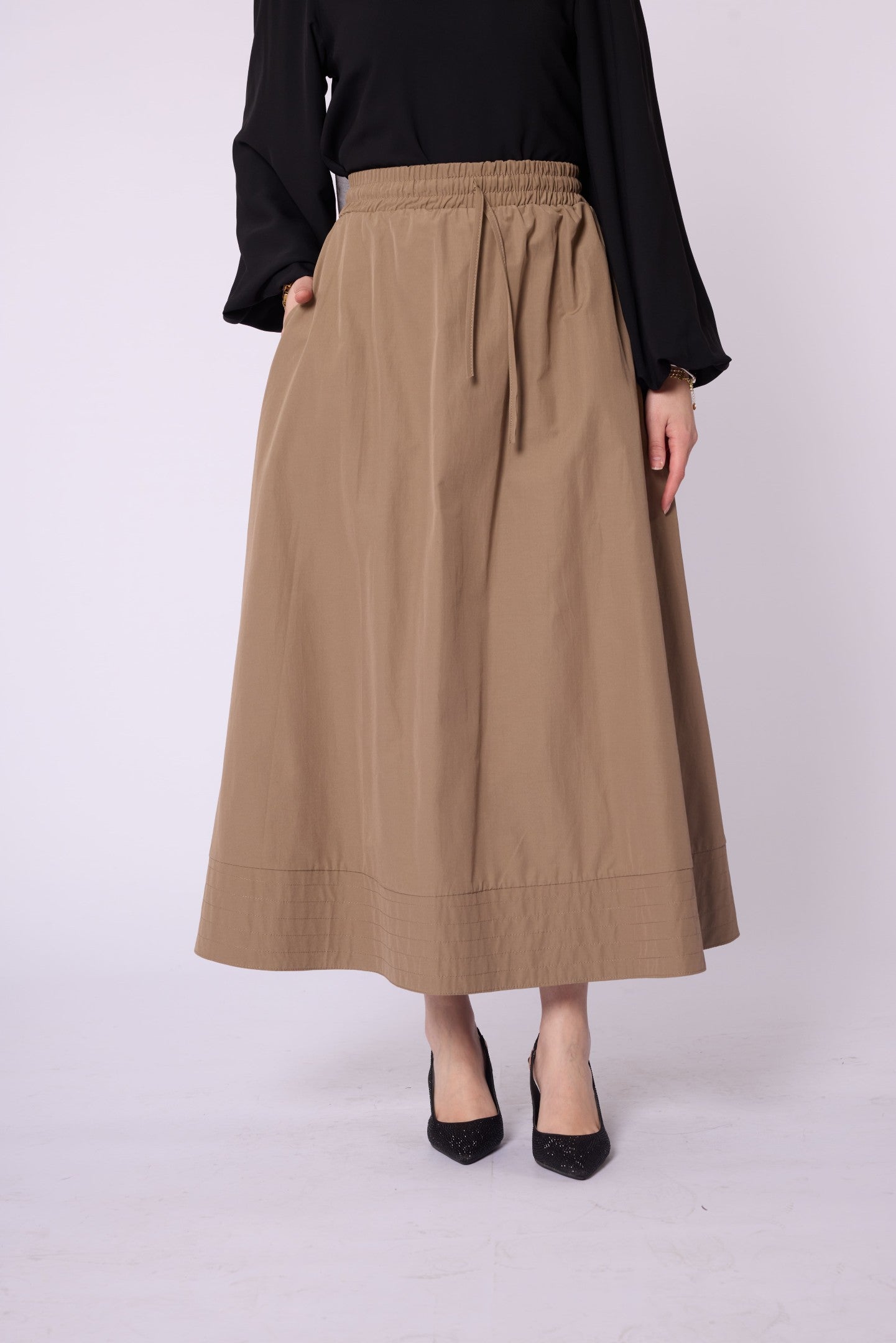 Stitch Detail Elastic Waist Flared Skirt