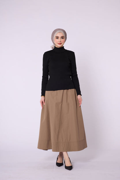 Long-Sleeved Ribbed Knit Body
