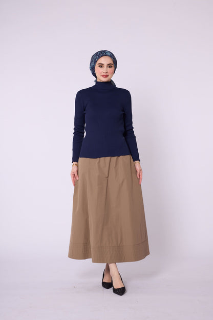 Long-Sleeved Ribbed Knit Body