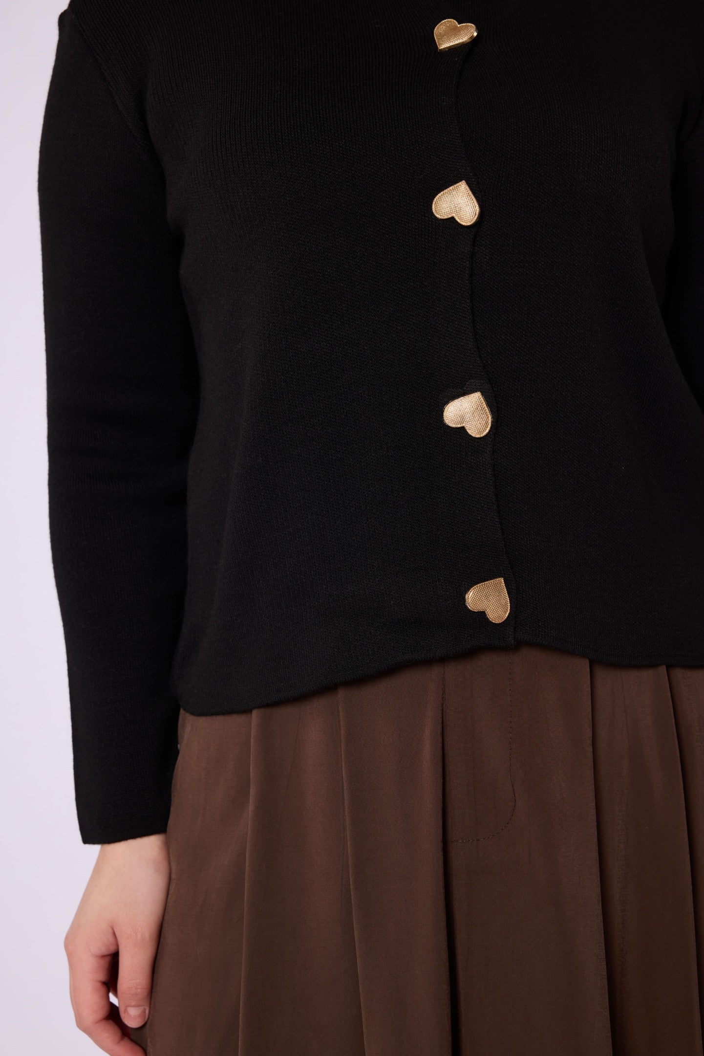 Heart Button Detail Crew Neck Knit Cardigan