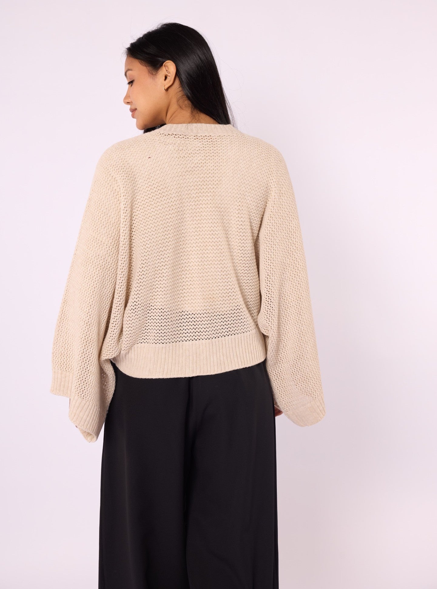 Honeycomb Patterned Batwing Sleeve Knit Blouse