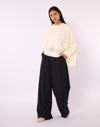 Honeycomb Patterned Batwing Sleeve Knit Blouse