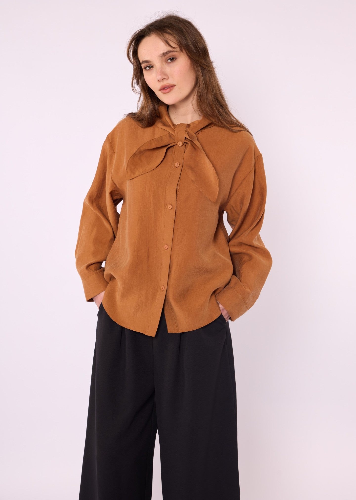 Tencel Shirt with Bow Detail