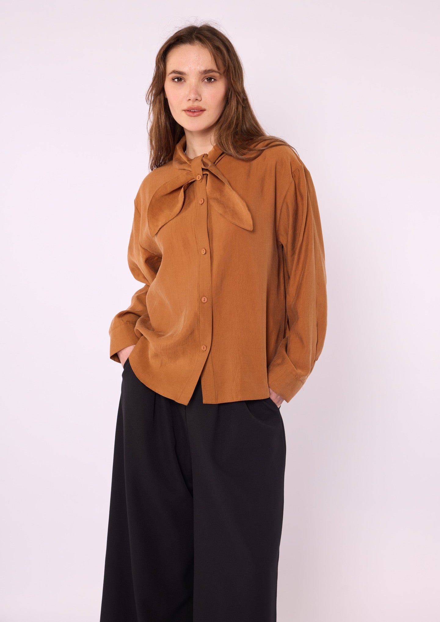Tencel Shirt with Bow Detail