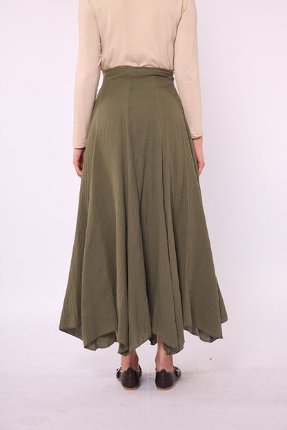 Lined A-Line Skirt in Muslin Fabric