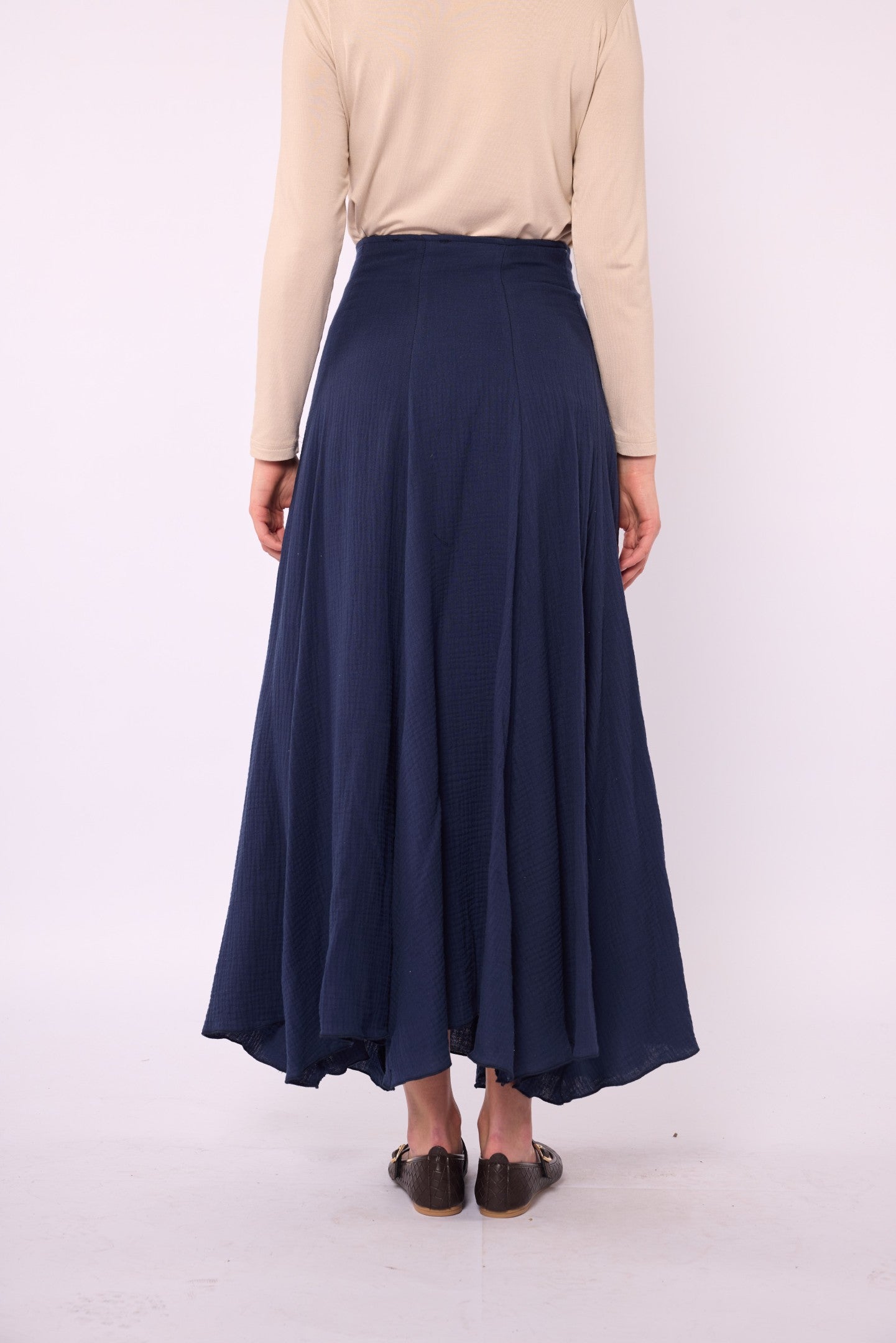 Lined A-Line Skirt in Muslin Fabric