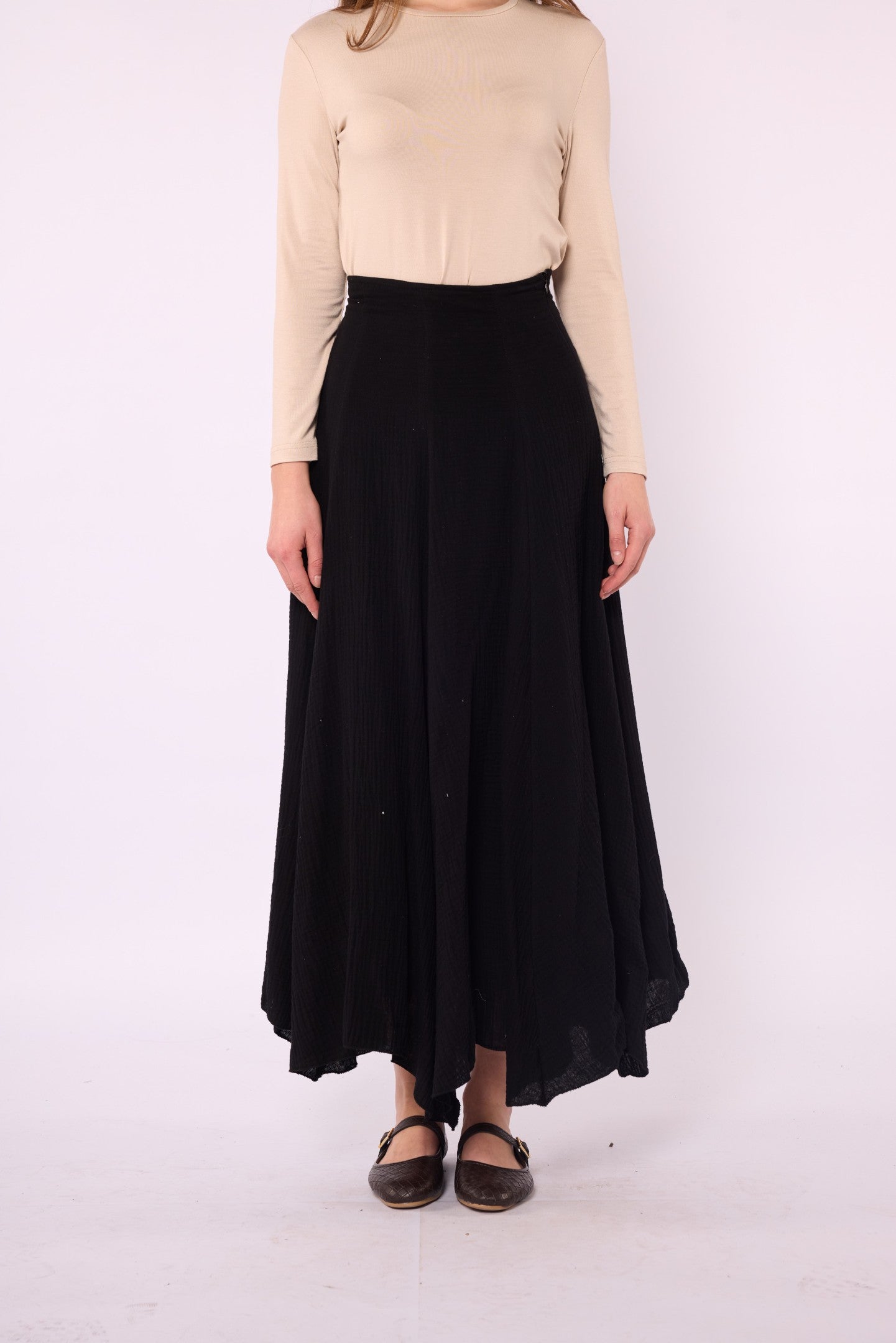 Lined A-Line Skirt in Muslin Fabric
