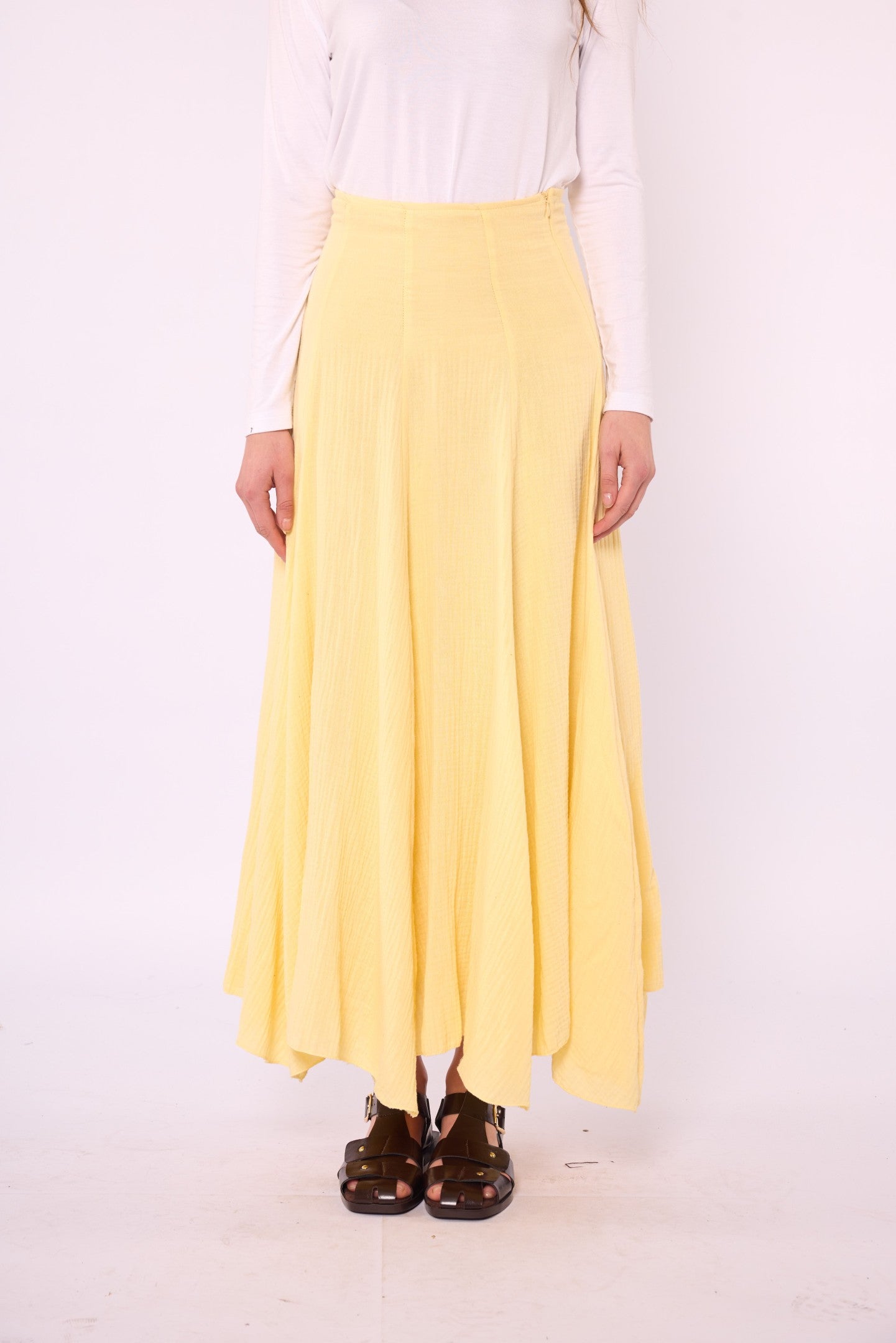 Lined A-Line Skirt in Muslin Fabric