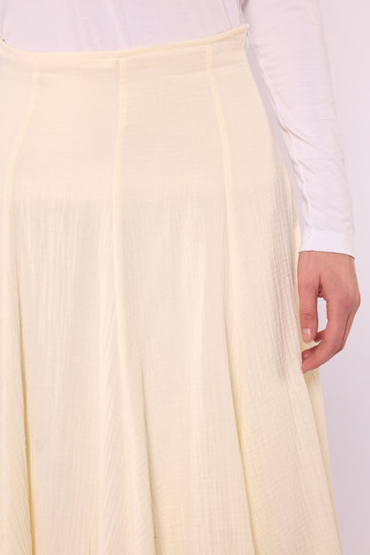 Lined A-Line Skirt in Muslin Fabric